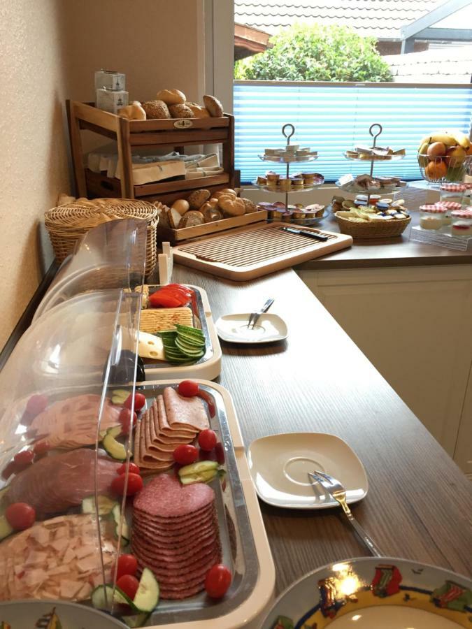 Hotel Pension Nordseewelle Norddeich  Extérieur photo